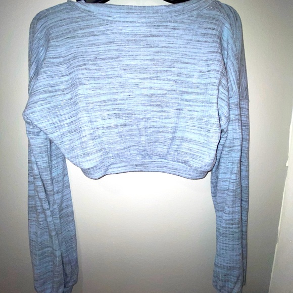 NWOT Crop Cardigan 🫐 - Picture 4 of 6